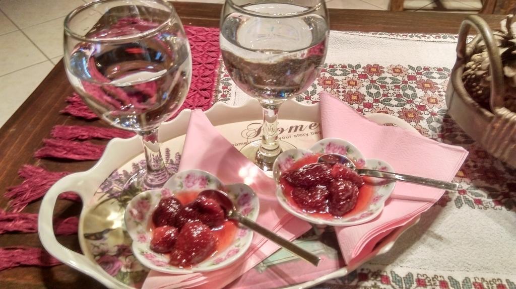 Pensiune Valentini Karpenísion